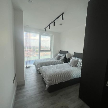 One West Point , Icon Tower Appartamento Londra Esterno foto