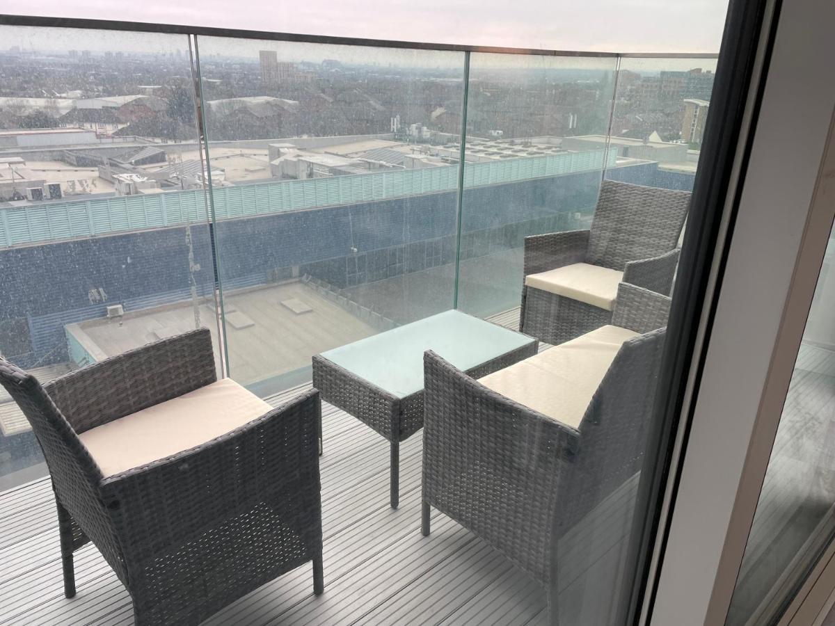One West Point , Icon Tower Appartamento Londra Esterno foto