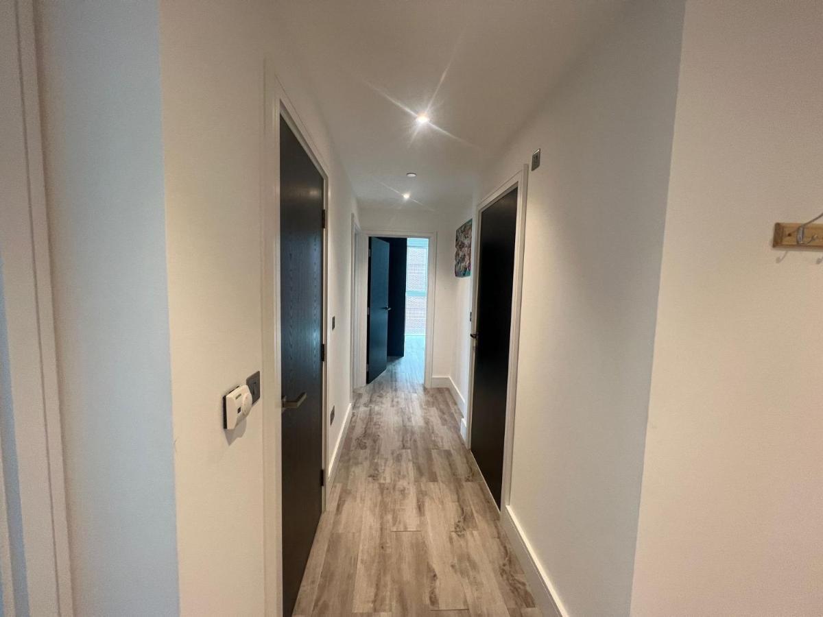 One West Point , Icon Tower Appartamento Londra Esterno foto