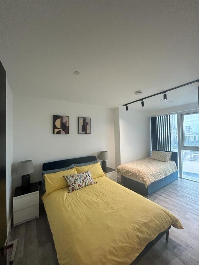 One West Point , Icon Tower Appartamento Londra Esterno foto